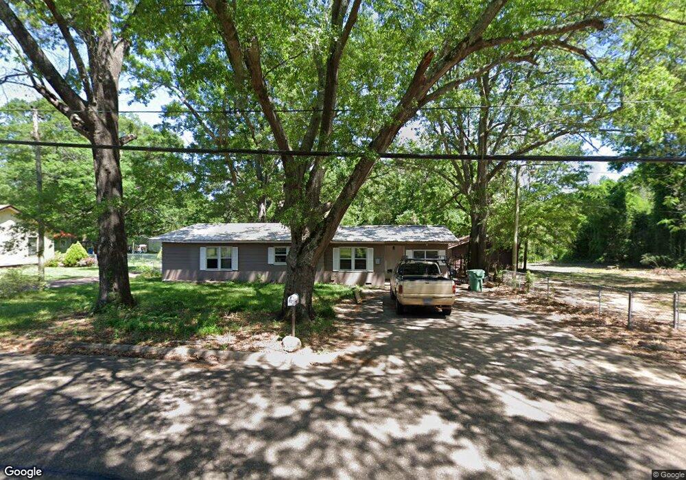 401 S Kenwood Rd, Texarkana, TX 75501 - photo 1