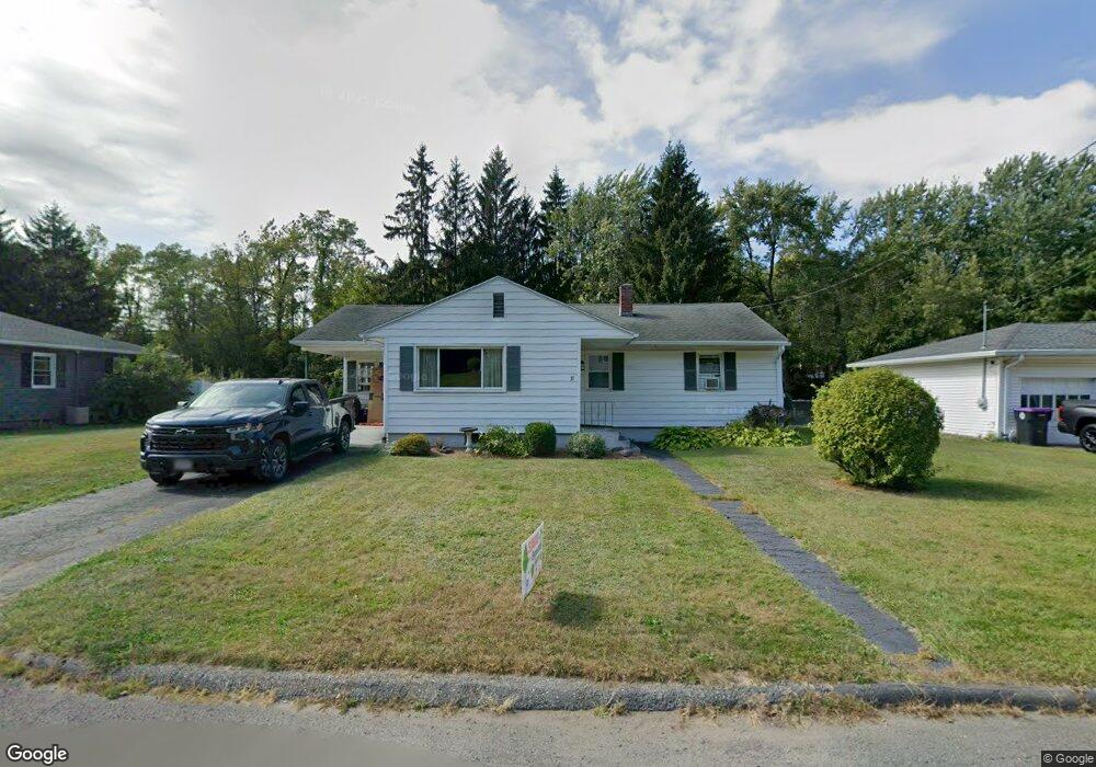 37 Woodland St, Holyoke, MA 01040 - photo 1