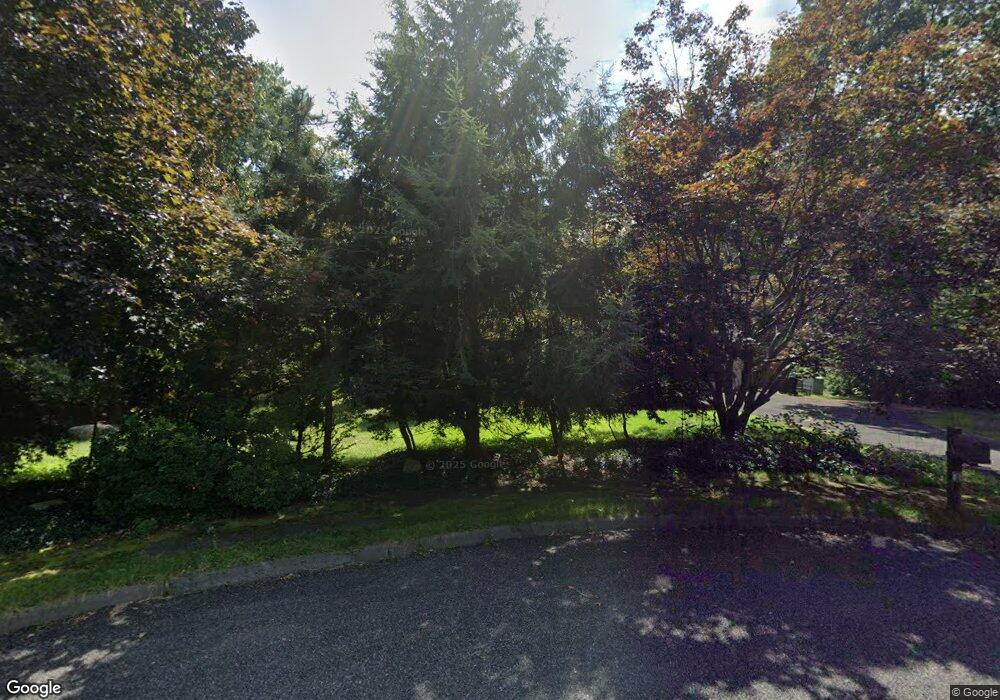 8 Mohave Rd, Medfield, MA 02052 - photo 1