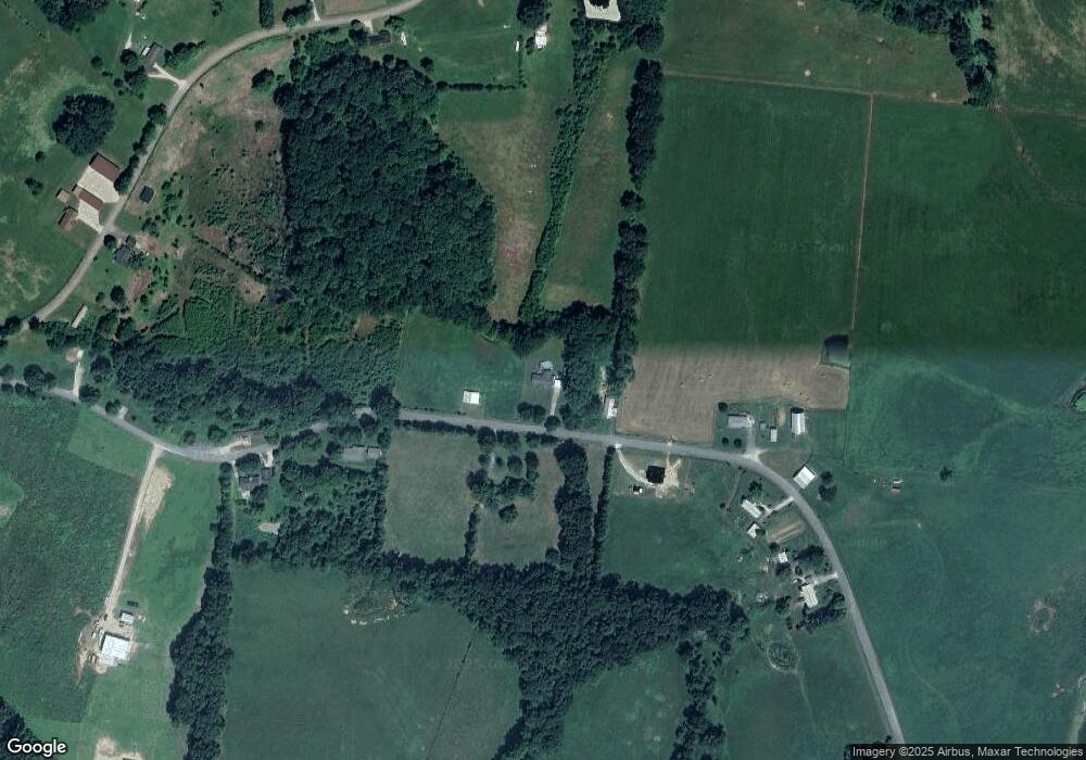 1568 Betterton Rd, Walling, TN 38587 - photo 1