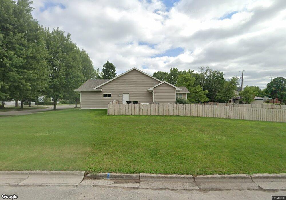 101 15th Ave, Menominee, MI 49858 - photo 1