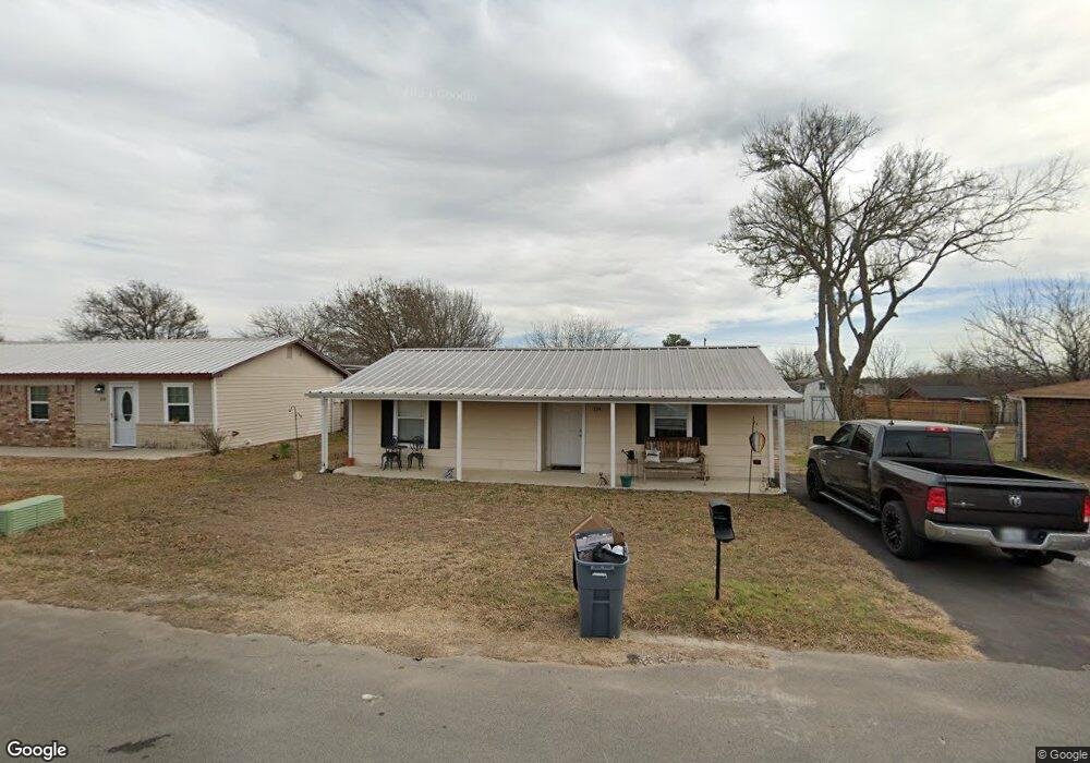 114 Kathey St, Weatherford, TX 76088 - photo 1