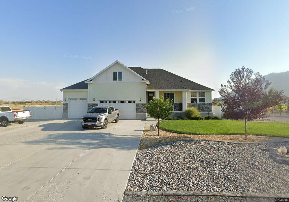 1487 E Cluff Ln unit 102, Lake Point, UT 84074 - photo 1