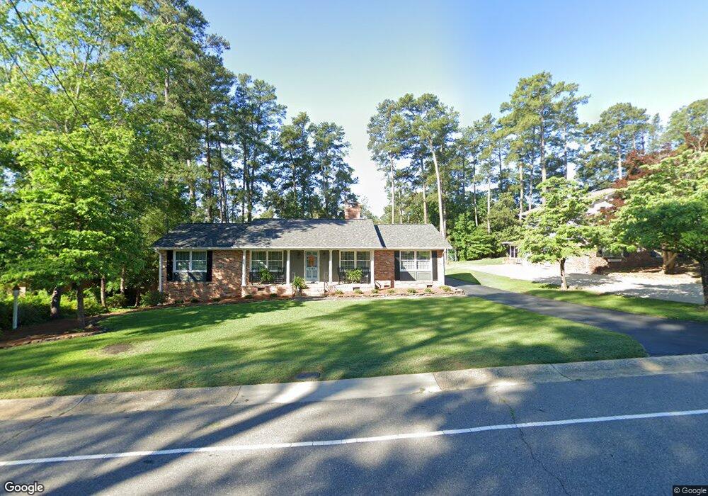2725 Millbrook Rd, Fayetteville, NC 28303 - photo 1