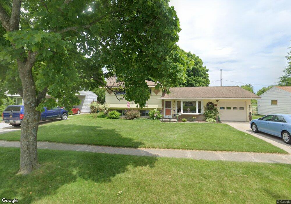 428 Ottawa Dr, Oscoda, MI 48750 - photo 1