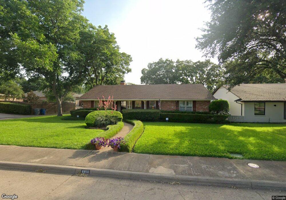 6910 Rockview Ln, Dallas, TX 75214 - photo 1