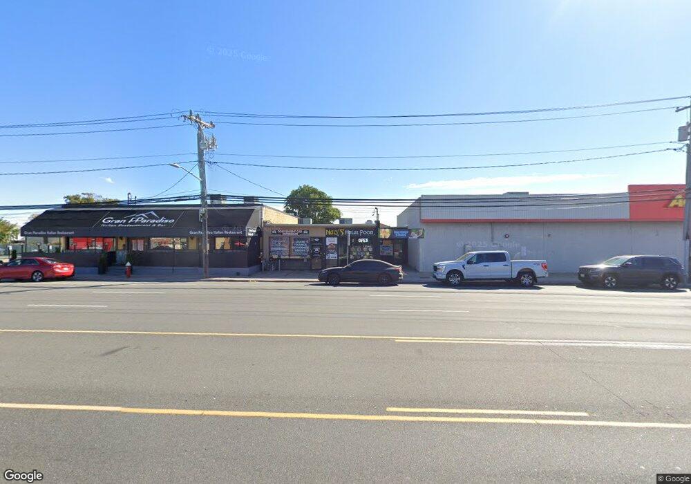 4343b Austin Blvd unit 2, Island Park, NY 11558 - photo 1