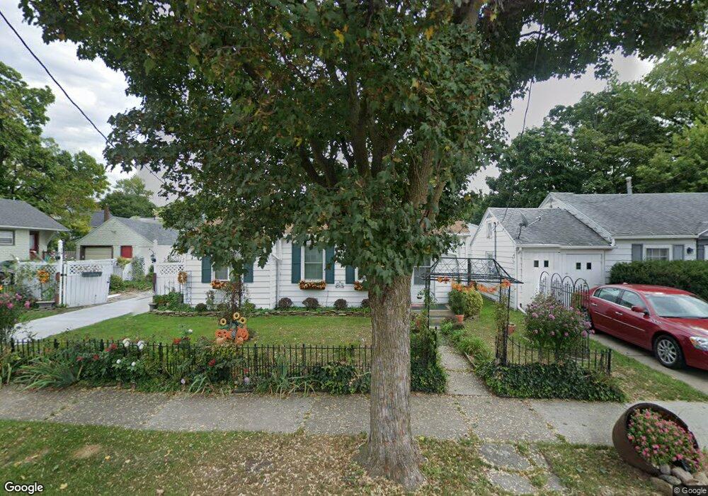 1120 Hapeman St, Lansing, MI 48915 - photo 1