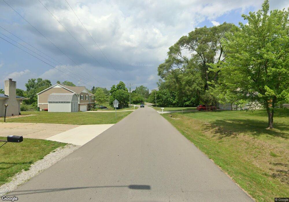 0 Dill Crt unit 213055990, Waterford, MI 48329 - photo 1