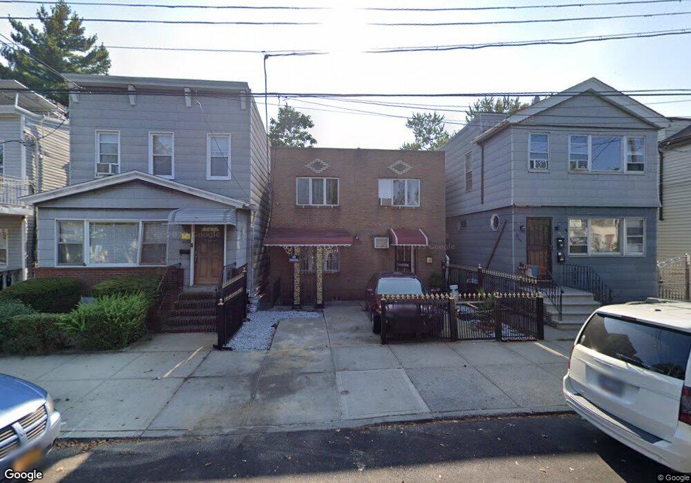 87-20 110th St, Richmond Hill, NY 11418 - photo 1