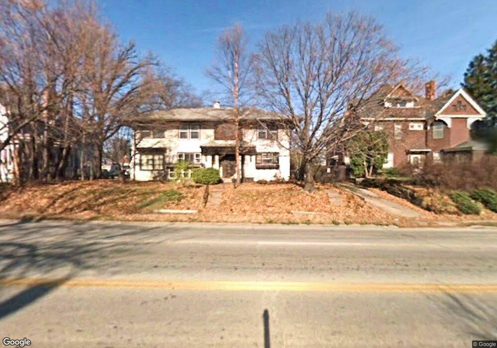 918 E Locust St, Davenport, IA 52803 - photo 1