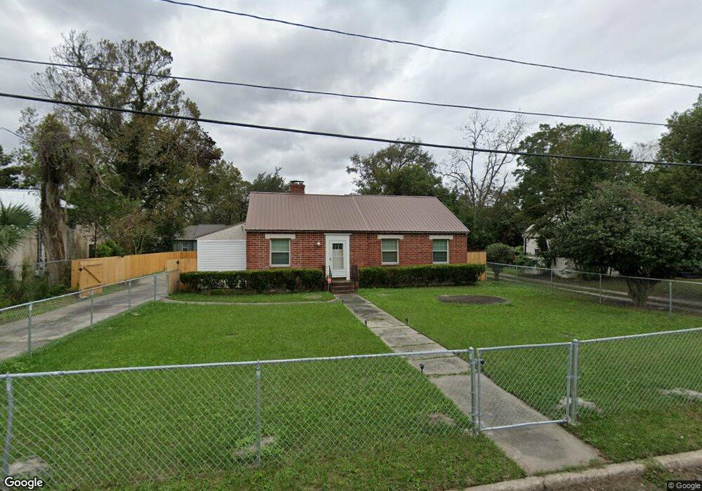 3607 Emanuel Ave, Brunswick, GA 31520 - photo 1