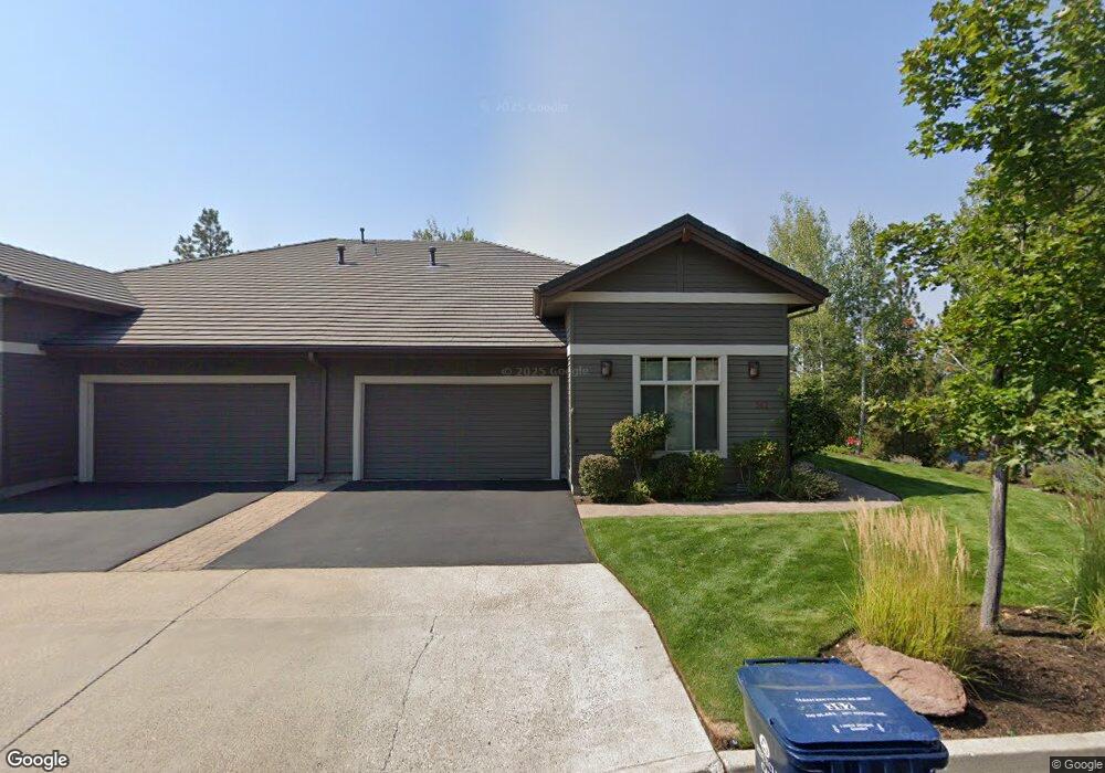 362 NW Phil's Loop, Bend, OR 97701 - photo 1