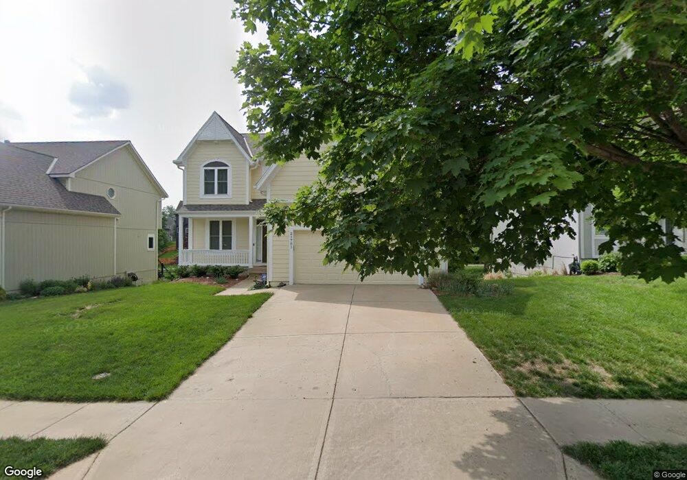 21701 W 98th St, Lenexa, KS 66220 - photo 1