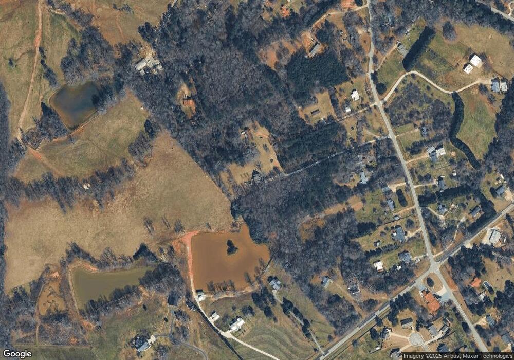 1189 Lewis Roberts Rd, Jefferson, GA 30549 - photo 1