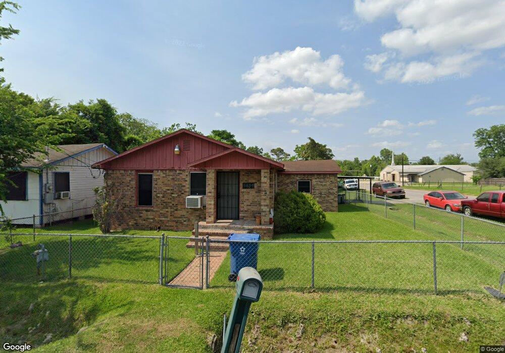 4637 Collins Rd, Houston, TX 77093 - photo 1
