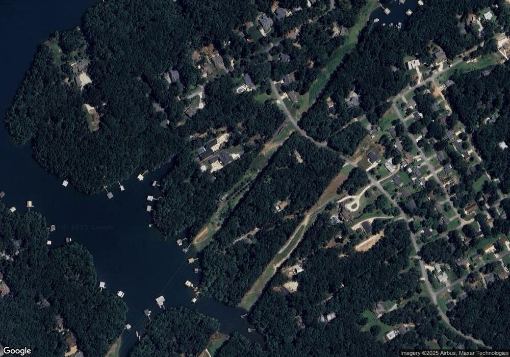 6501 Paradise Point Rd, Flowery Branch, GA 30542 - photo 1