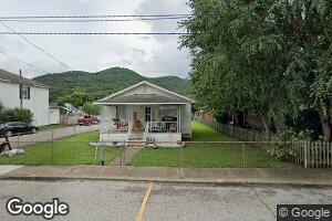 202 5th Ave, Glasgow, WV 25086