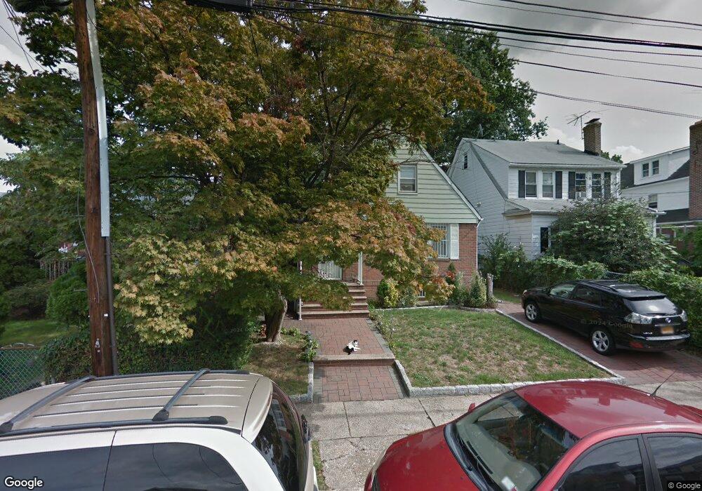 4705 158th St, Flushing, NY 11358 - photo 1