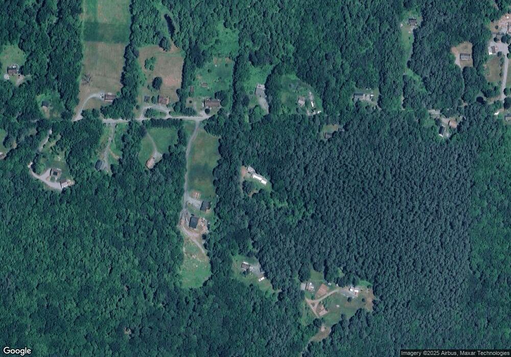 59 Locke Rd, Chester, VT 05143 - photo 1