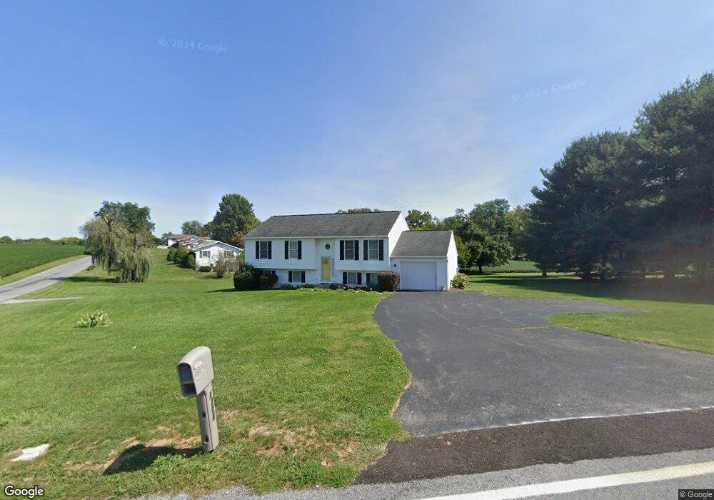 21204 Leiters Mill Rd, Hagerstown, MD 21742 - photo 1