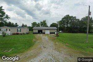 3021 Ivory Ln, Louisville, IL 62858