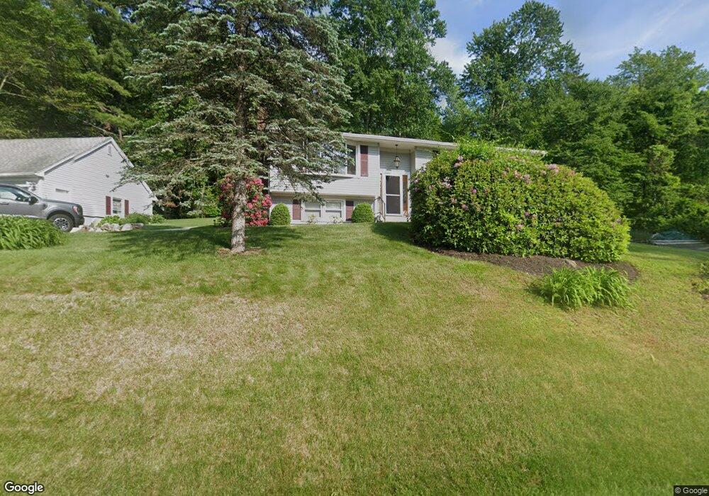 11 Madison Ave, Southampton, MA 01073 - photo 1