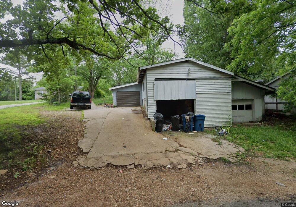 564 Craig St, Reeds Spring, MO 65737 - photo 1