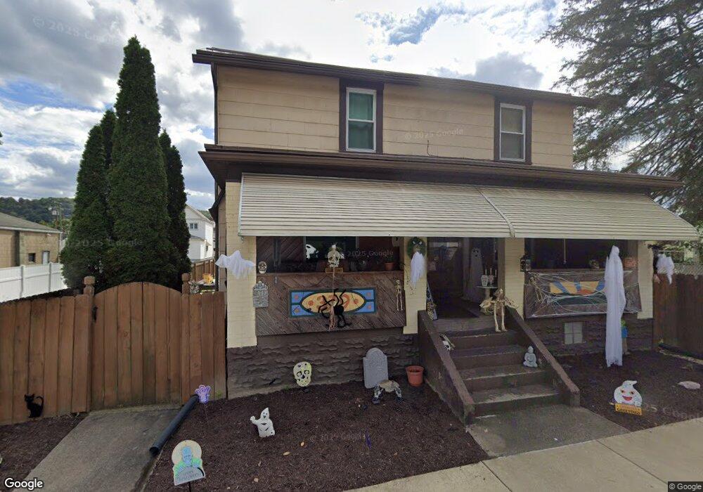 319 Quay St, East Vandergrift, PA 15629 - photo 1