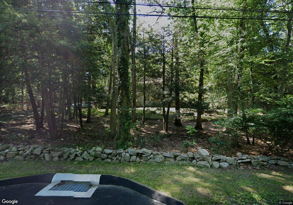 109 Evergreen Rd, New Canaan, CT 06840 - photo 1