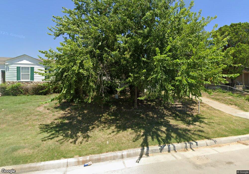 2504 NW 26th St, Fort Worth, TX 76106 - photo 1