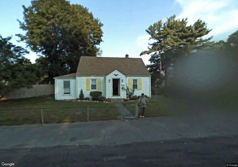 618 N Summerfield Ave, Bridgeport, CT 06610 - photo 1