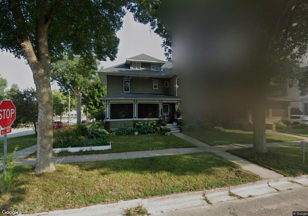 828 W 3rd St, Red Wing, MN 55066 - photo 1