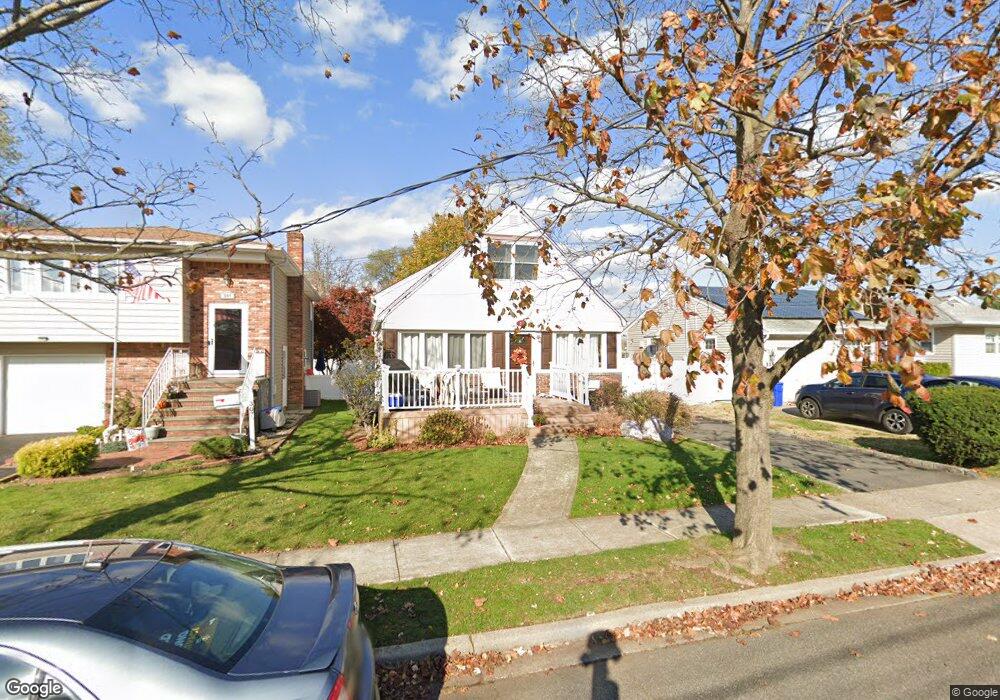 311 Center St, Oceanside, NY 11572 - photo 1