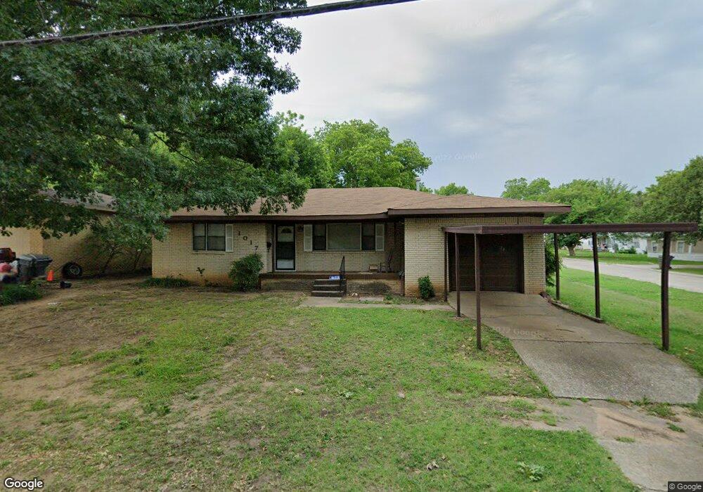 1017 B St NW, Ardmore, OK 73401 - photo 1