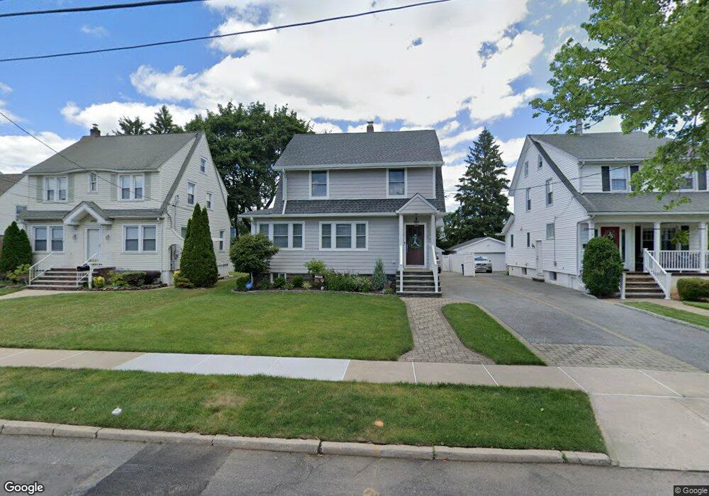 221 Lawrence Ave, Hasbrouck Heights, NJ 07604 - photo 1