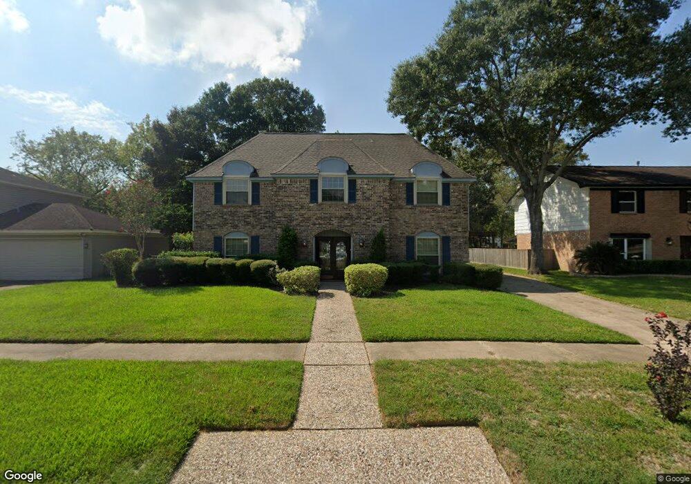 136 Saint Andrews Dr, Friendswood, TX 77546 - photo 1