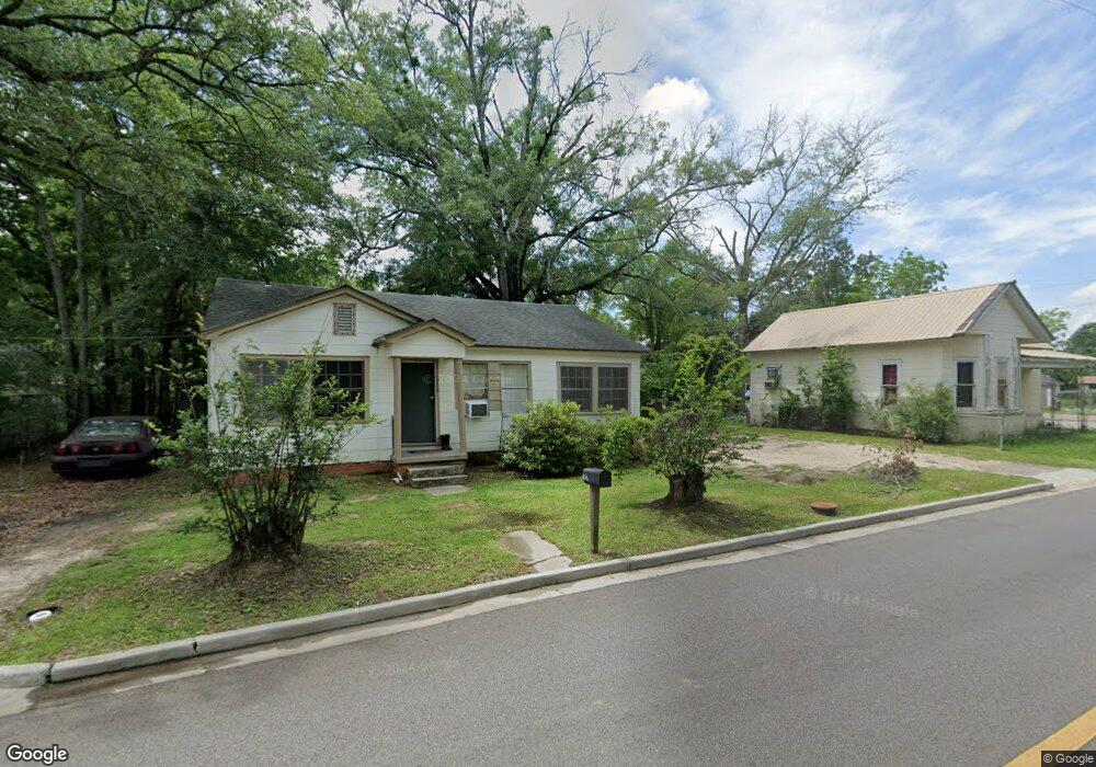 1028 S 16th Ave, Laurel, MS 39440 - photo 1