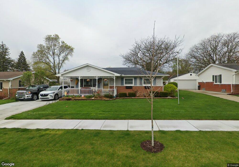 5352 Greenleaf Dr, Swartz Creek, MI 48473 - photo 1