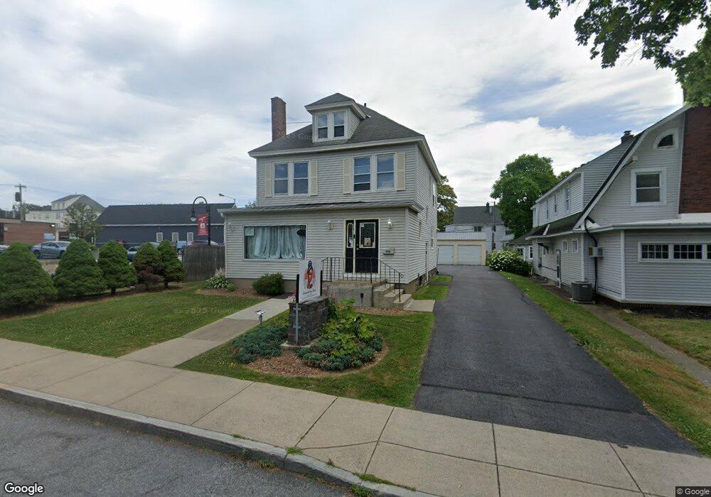 906 Woodland Ave, Schenectady, NY 12309 - photo 1