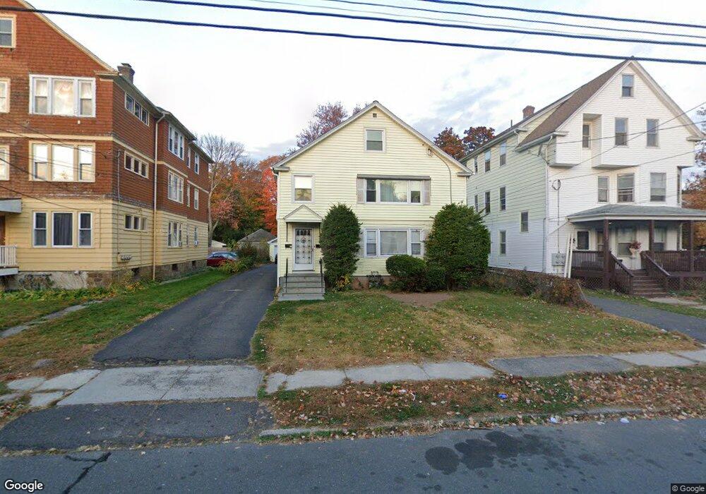 107 Lyons St unit upper, New Britain, CT 06052 - photo 1