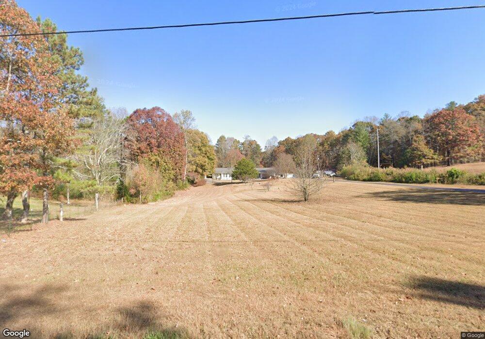 4938 Price Rd, Gainesville, GA 30506 - photo 1