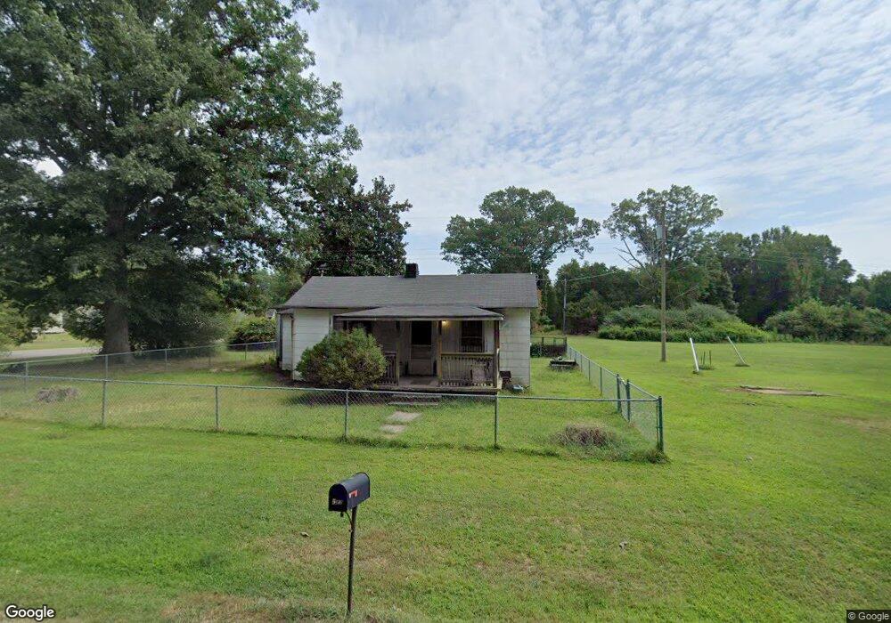 923 Old Confederate Cemet Rd, Midlothian, VA 23113 - photo 1