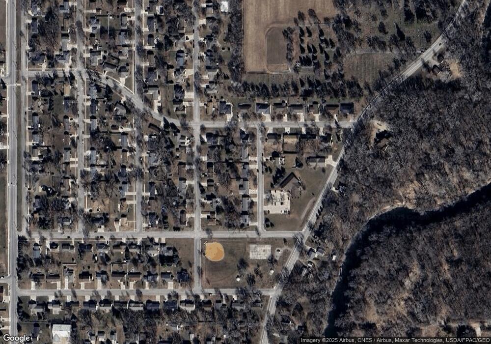 2100 8th St SW, Austin, MN 55912 - photo 1