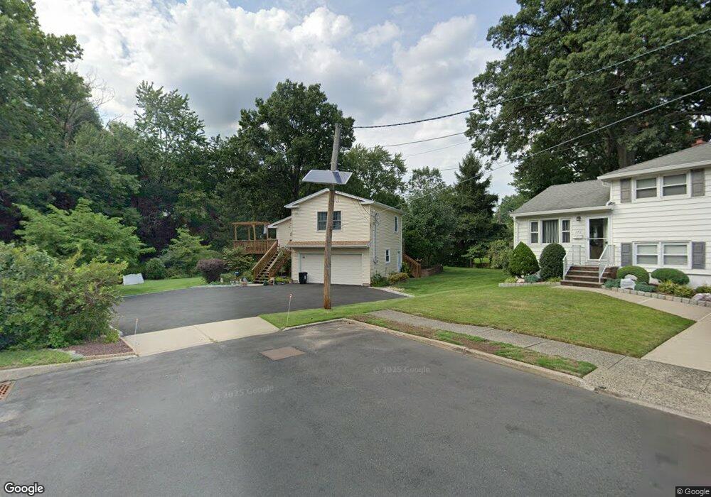 180 Chestnut St, Rochelle Park, NJ 07662 - photo 1