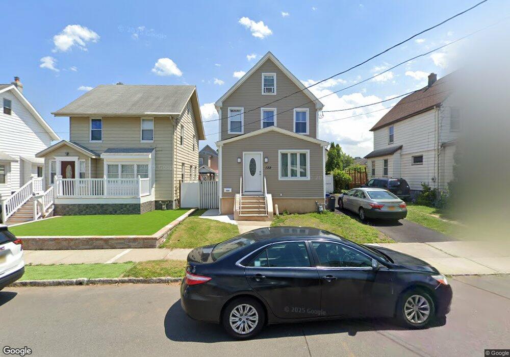122 Lowell St unit 4, Carteret, NJ 07008 - photo 1
