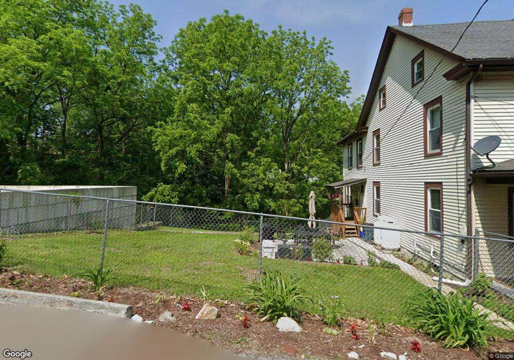 420 7th St, Slatington, PA 18080 - photo 1