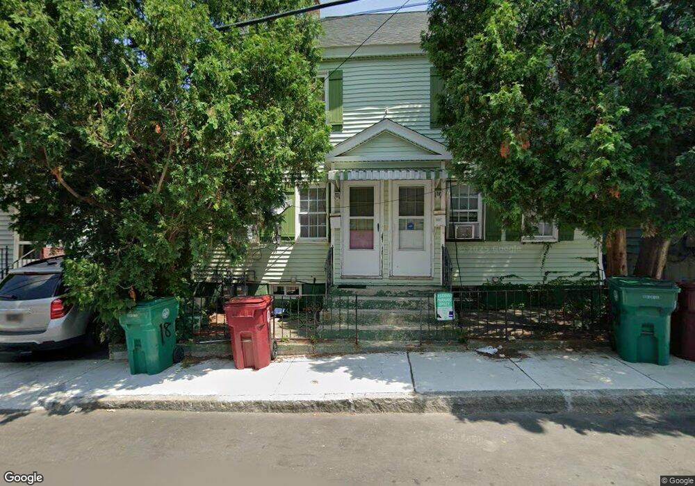 18 Linden St, Lowell, MA 01852 - photo 1