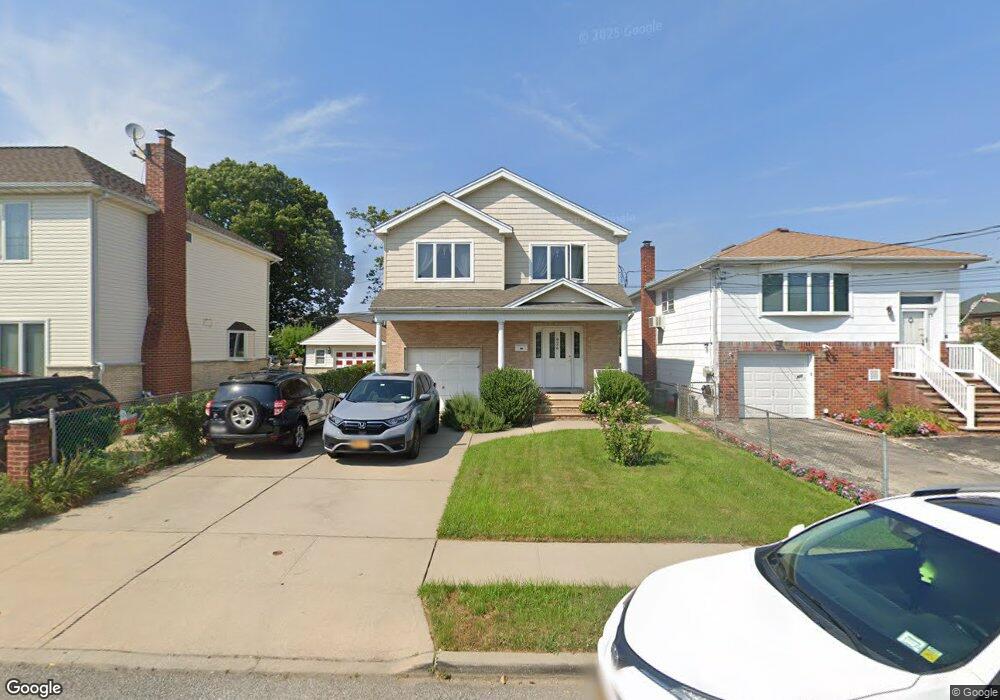 926 First Ave, Franklin Square, NY 11010 - photo 1