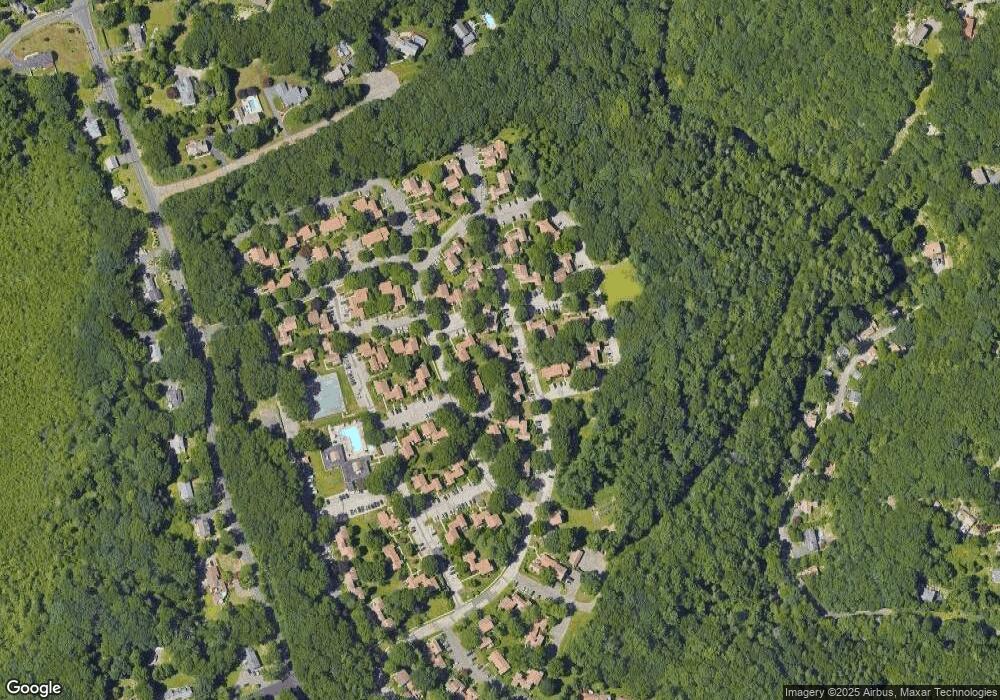 107 Fiddler Green Rd unit A, Stratford, CT 06614 - photo 1